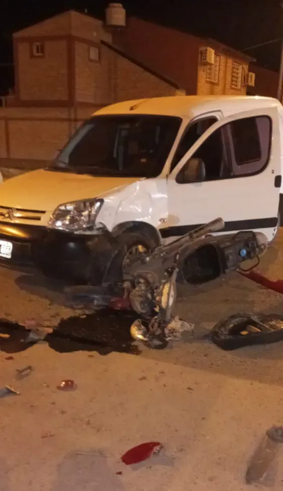 choque moto camioneta2