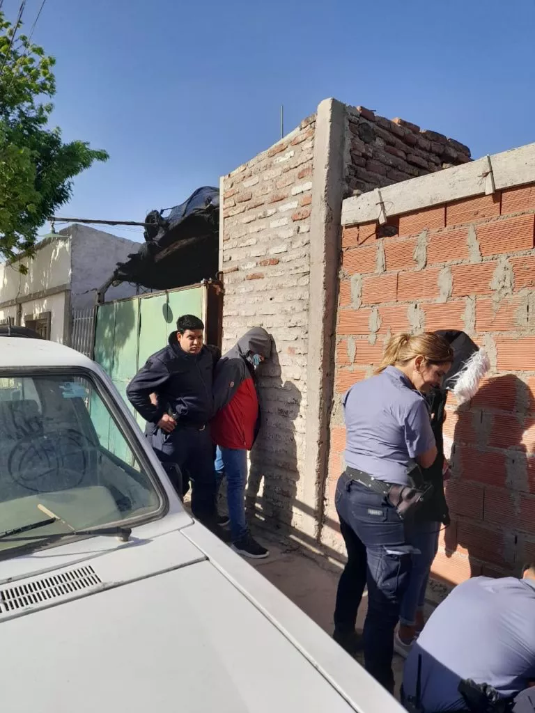 detenidos camioneta medicamentos1