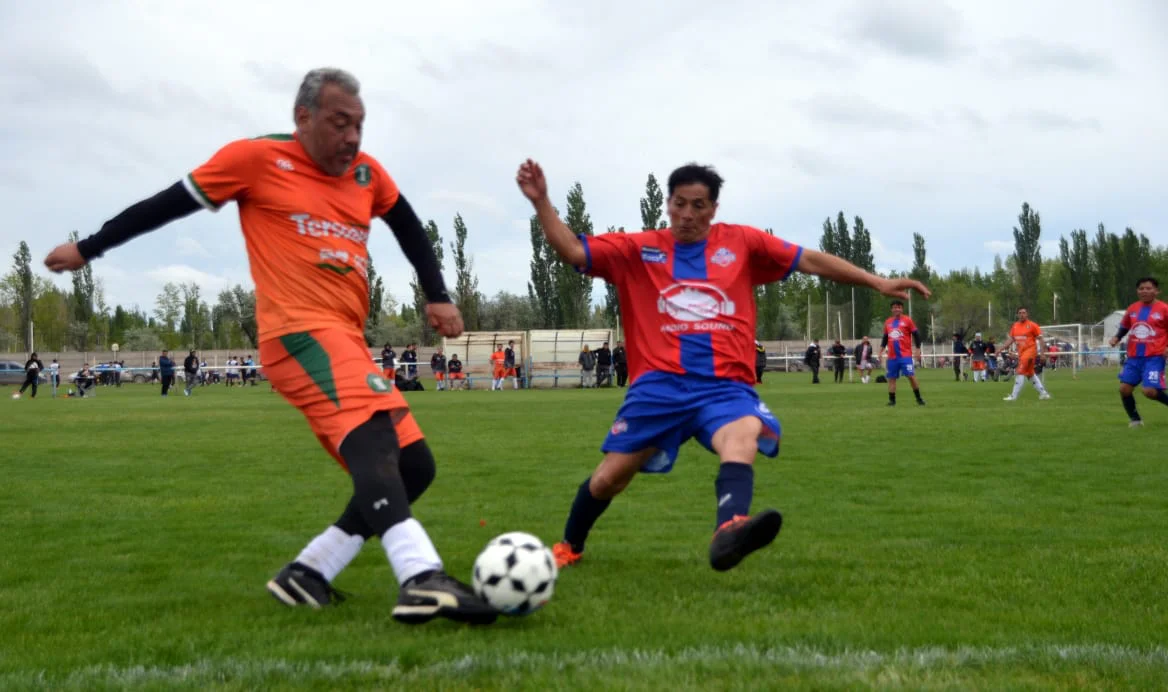 Veteranos Nacional - Tiro FC (4)
