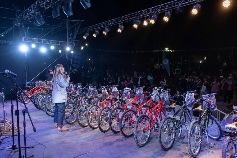 Paseo Aniversario 147 cierre (7)