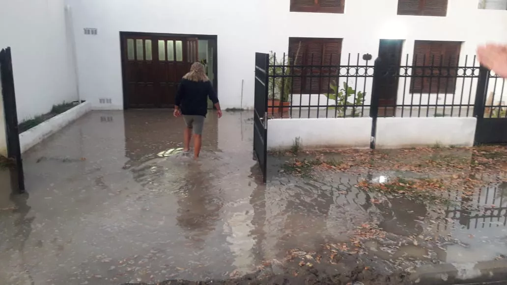 inundados calle Salta (2)