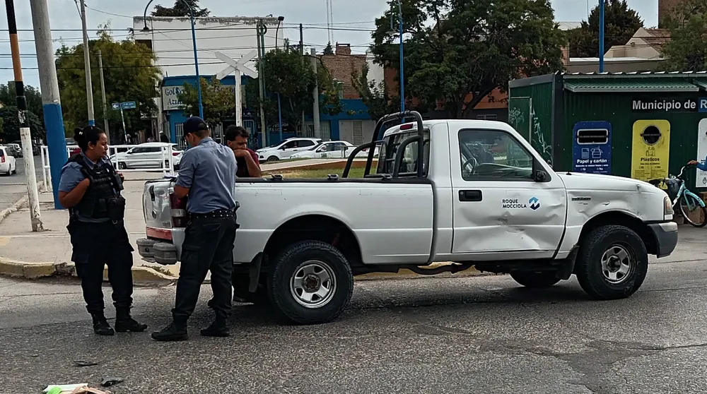 CHOQUE MOTO CAMIONETA (2)