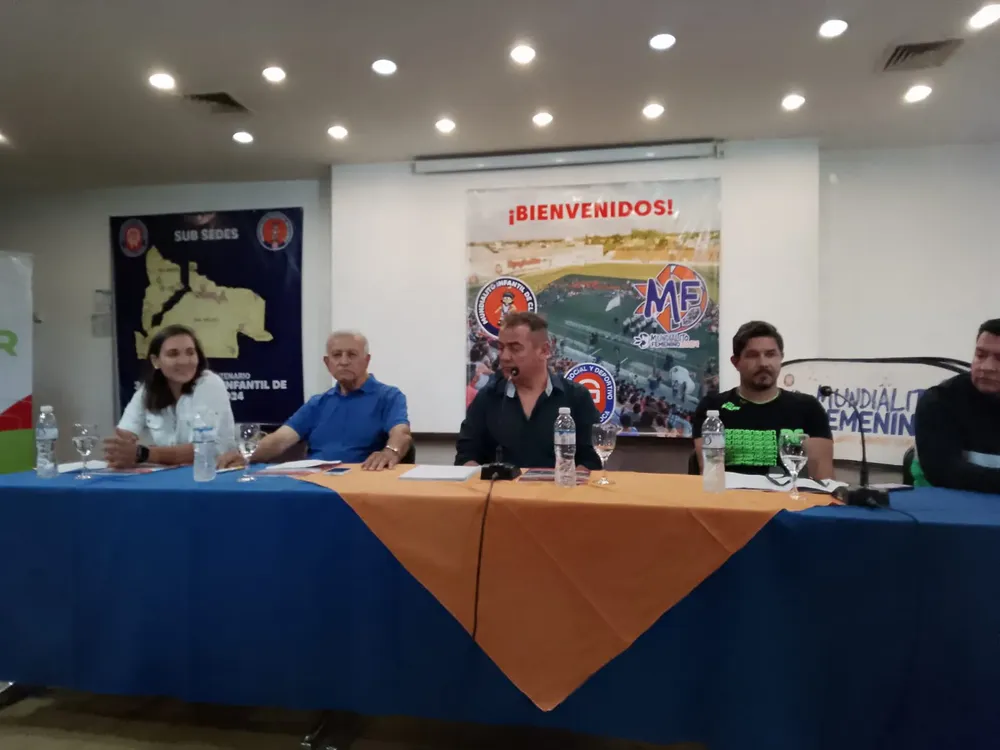 PRESENTACIÓN MUNDIALITO