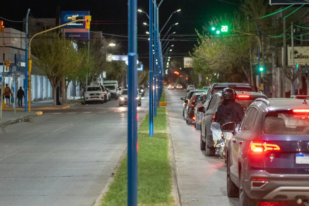 GIRO A LA IZQUIERDA EN AV. ROCA Y CHILE