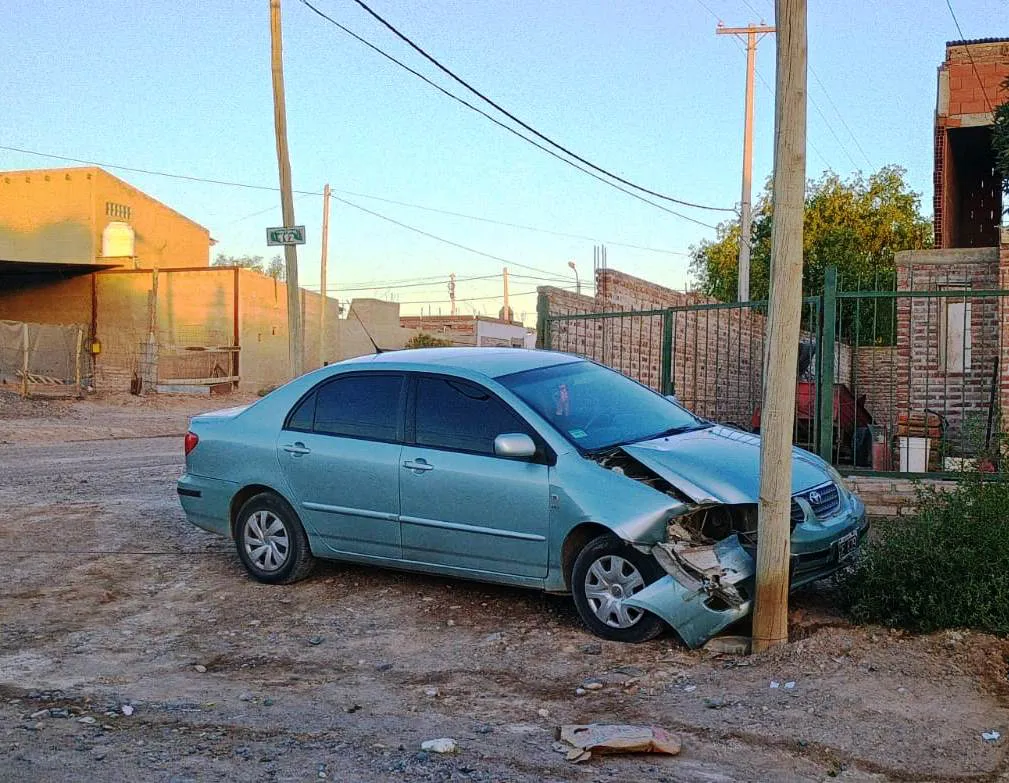 auto chocado robado