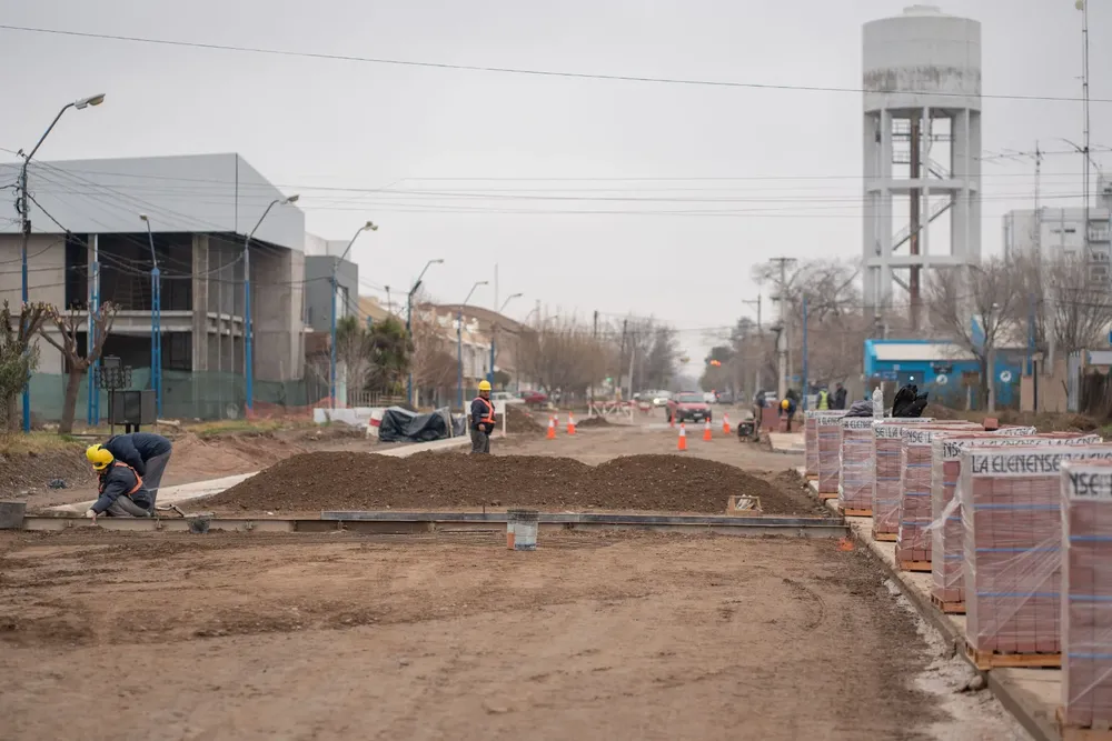 OBRA CALLE GUEMES 1