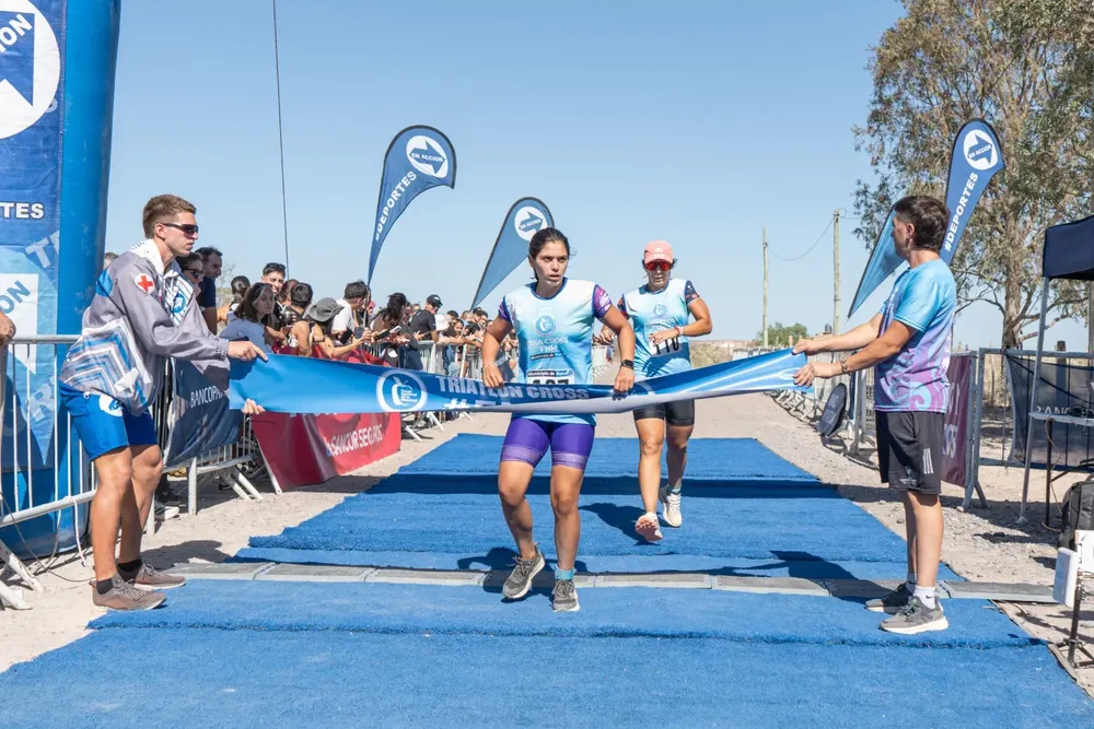 TRIA CROSS FNM26 (3)