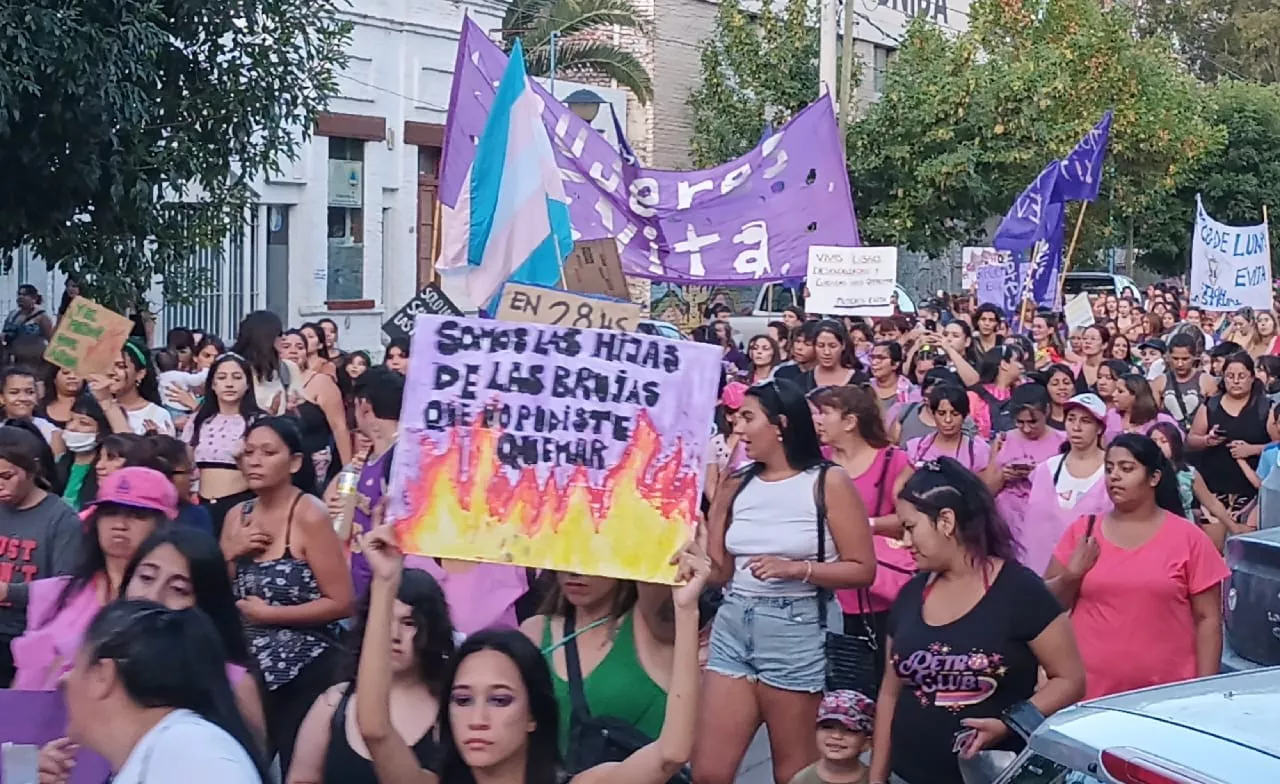 8M marcha