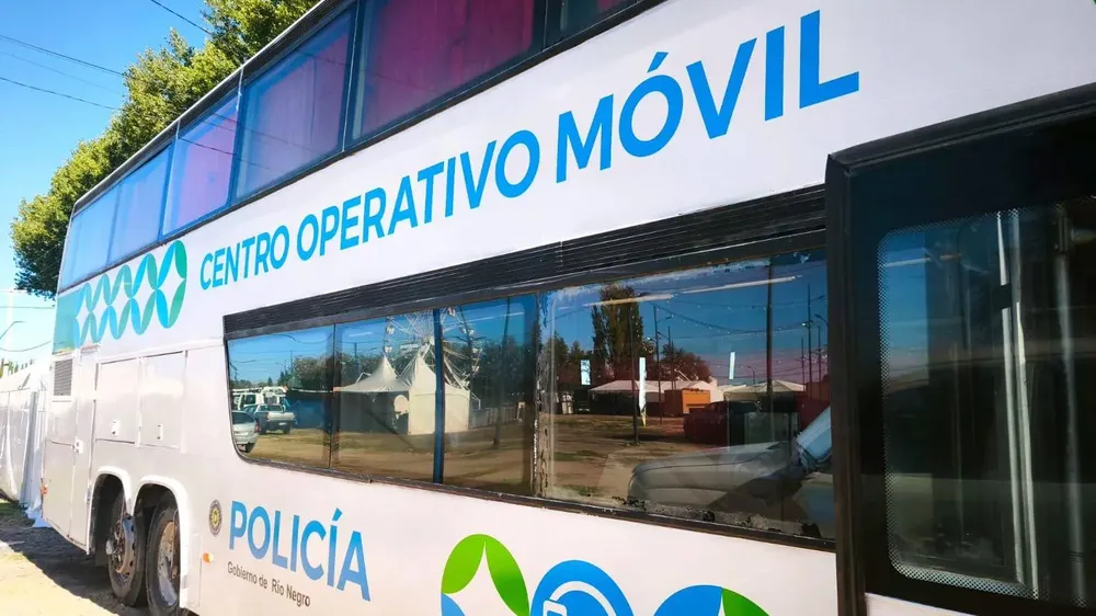 fnm26 policías operativo2