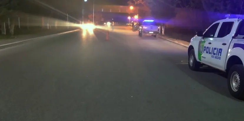 POLICIA NOCHE
