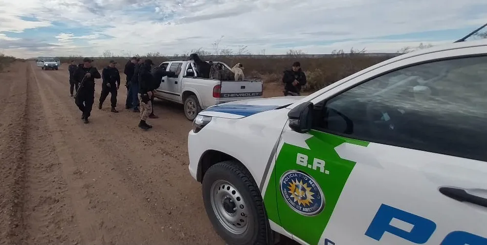 detenidos cazadores policía