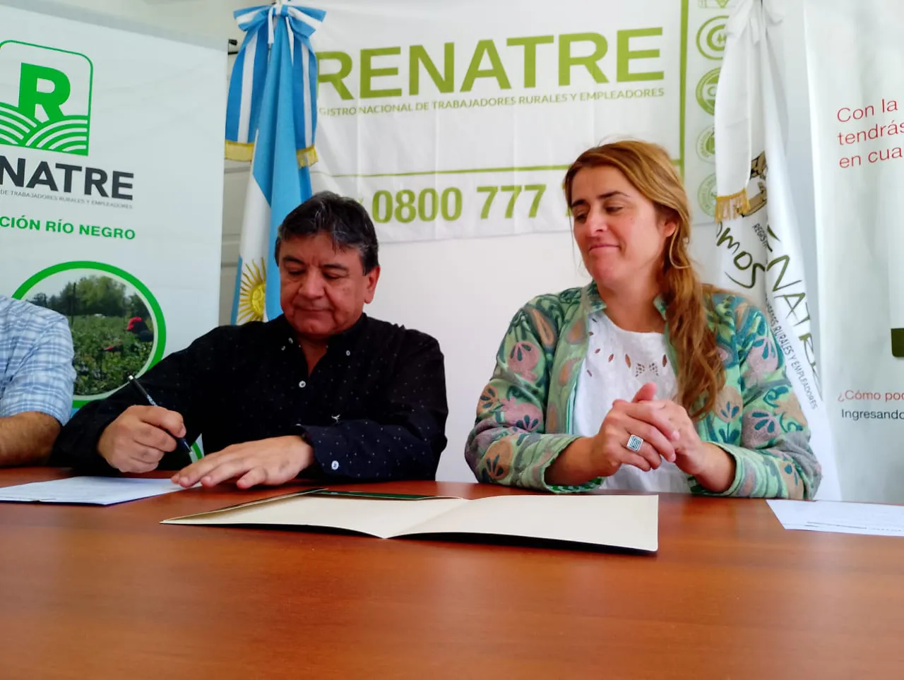 Renatre Uatre oficina inauguración (6)