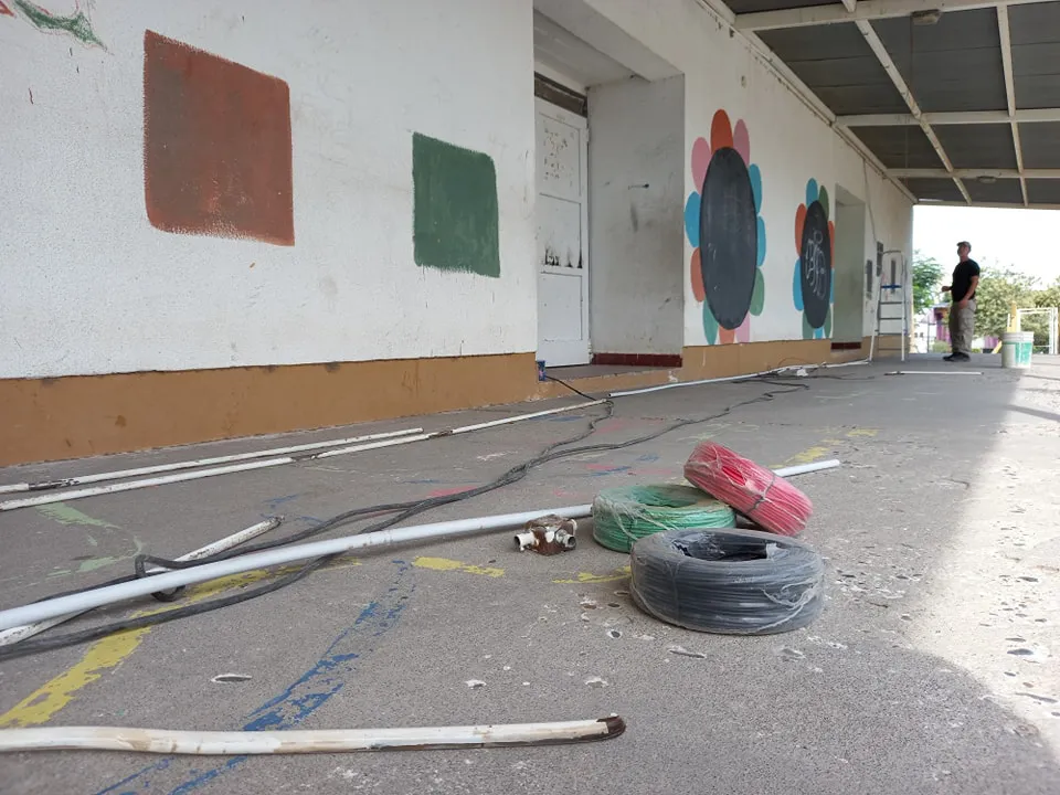 robo cables a escuelas