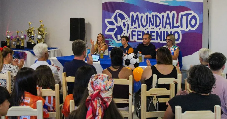 MUNDIALITO FEM presentación3