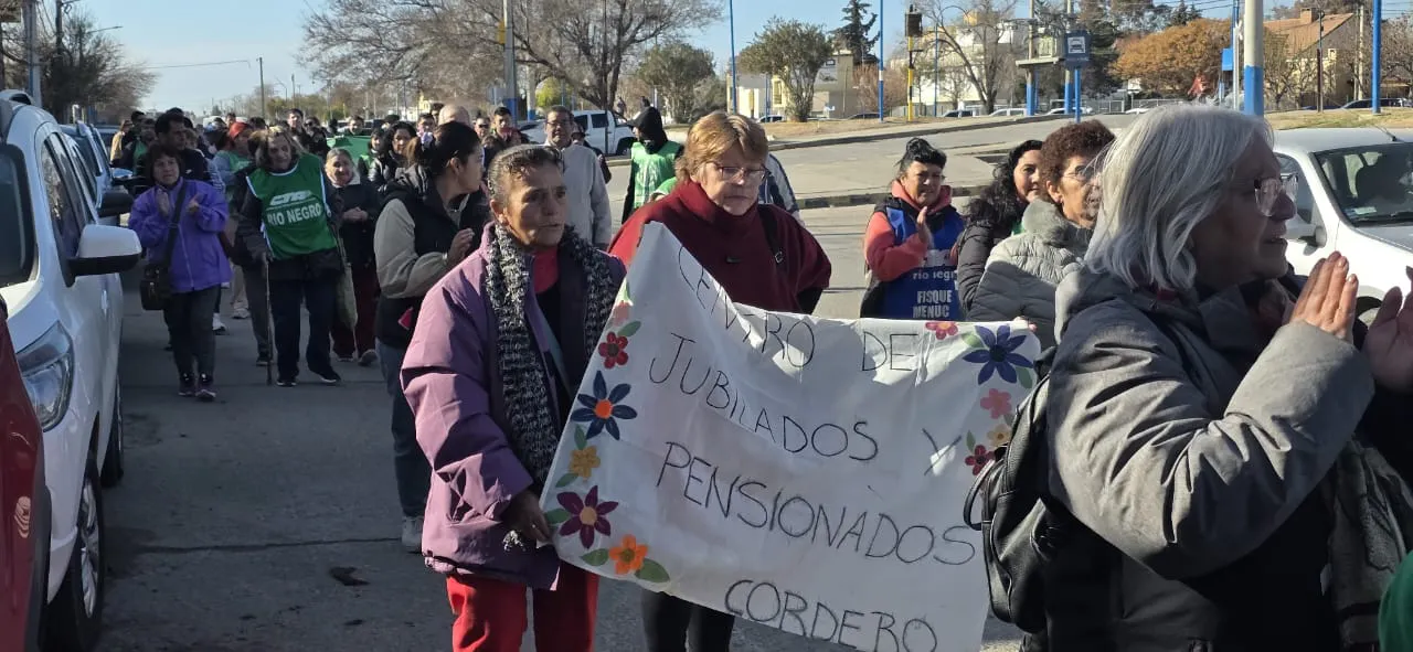 abrazo PAMI