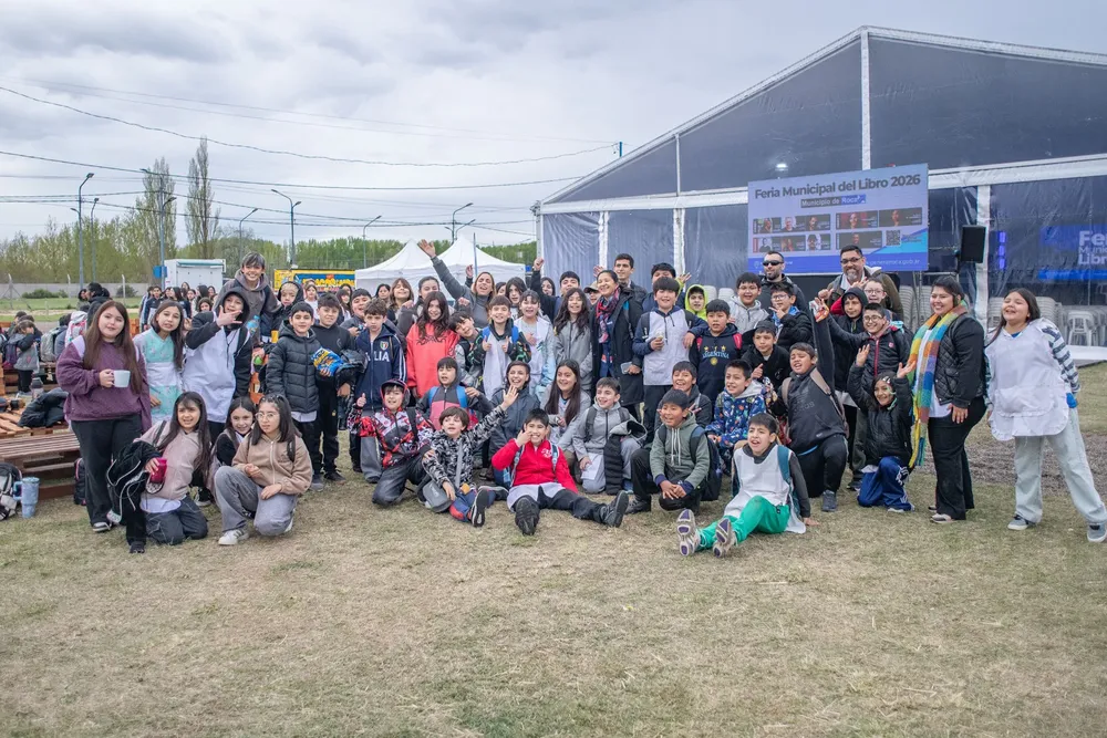 FERIA DEL LIBRO 1 (2)