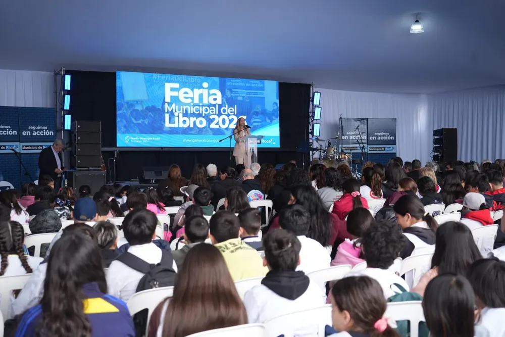 FERIA DEL LIBRO 1 (1)