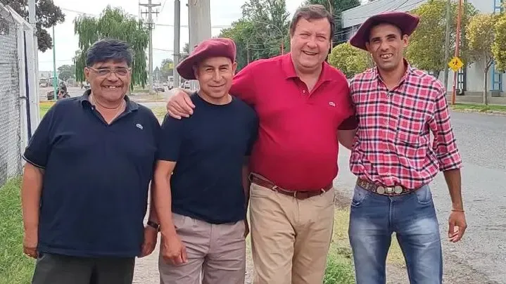 jinetes a jesus maría