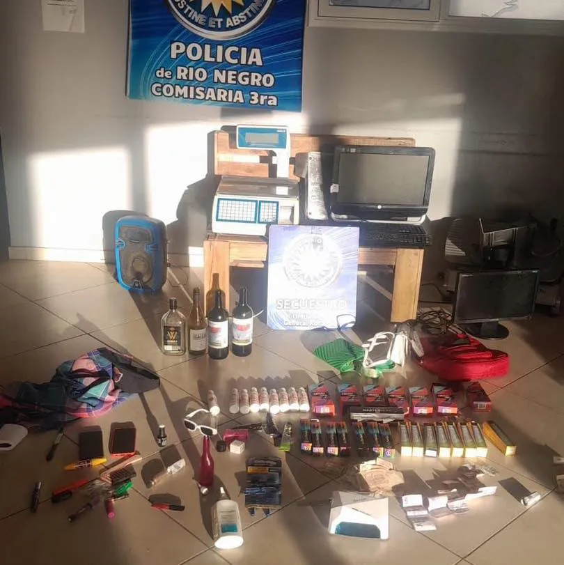 robo heladería y pareja detenida