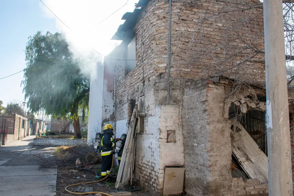 bomberos incendio casa deshabitada (1)