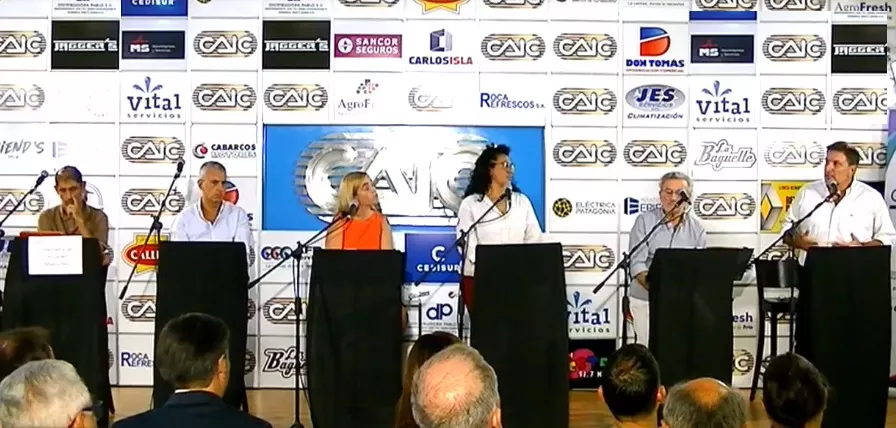 debate caic