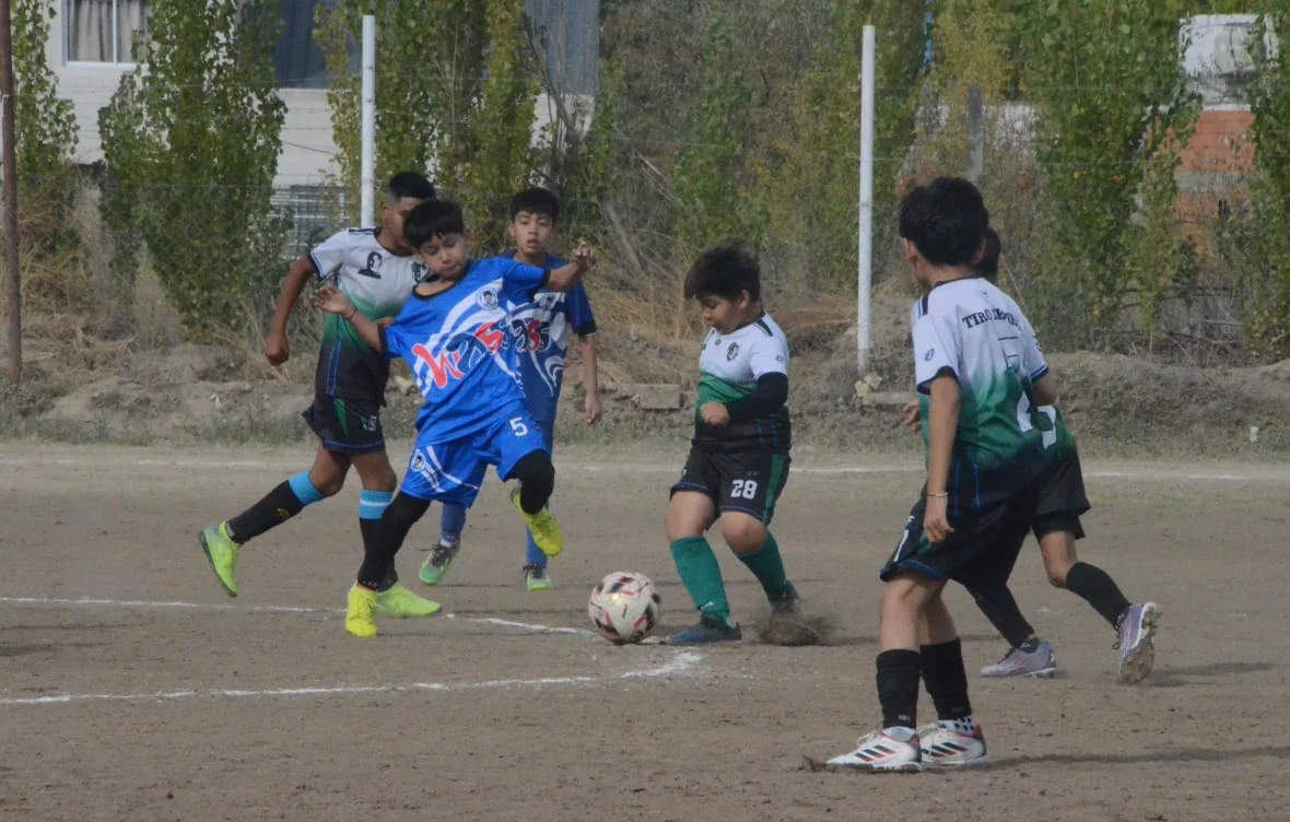 LIGA INTERBARRIAL INICIO (7)