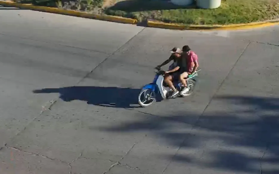 delincuentes moto