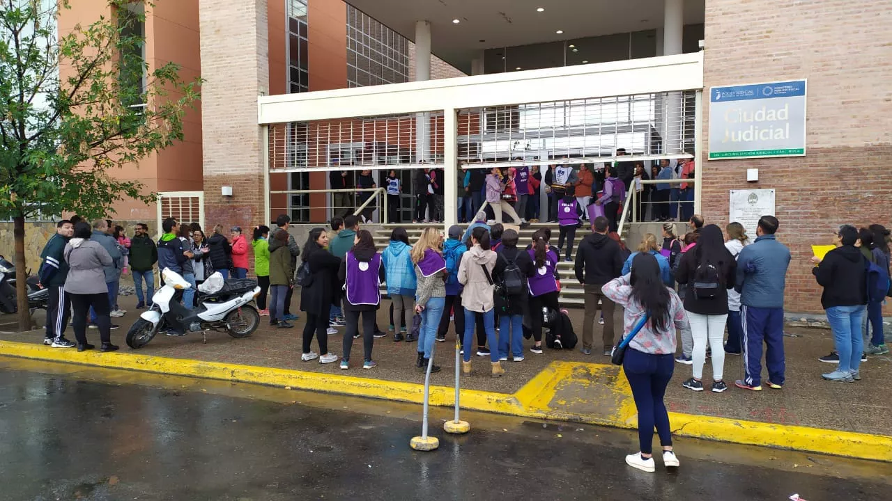 escuelas especiales reclamo2