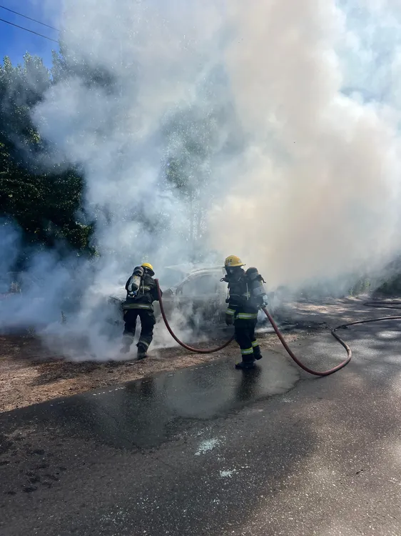 incendio de auto2