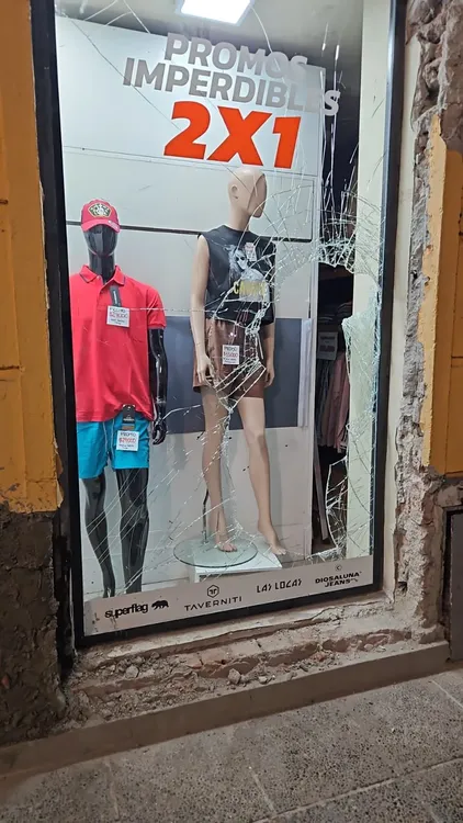 vidriera rota Tamarisco